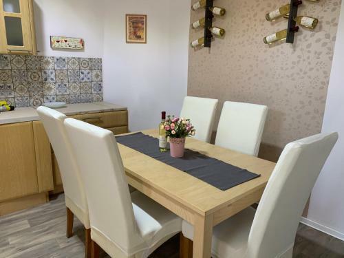 Apartamento Comenius Vend�gh�z