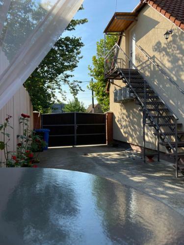 B�stya Apartman Sikl�s