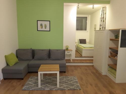 Hostal Eurovelo6 Stop