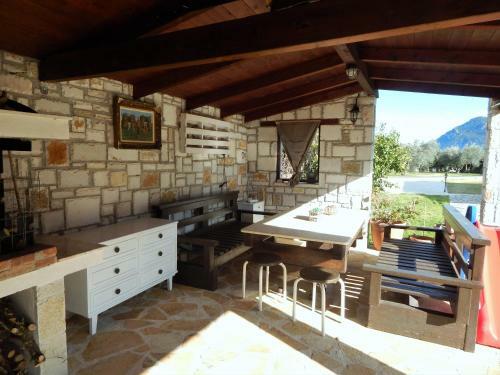 Stone Villa Maria