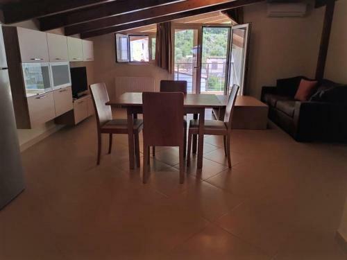 Samaras Apartments