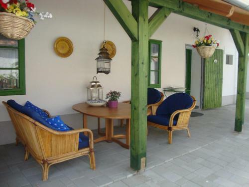 Ferienhaus Somloi Sell�
