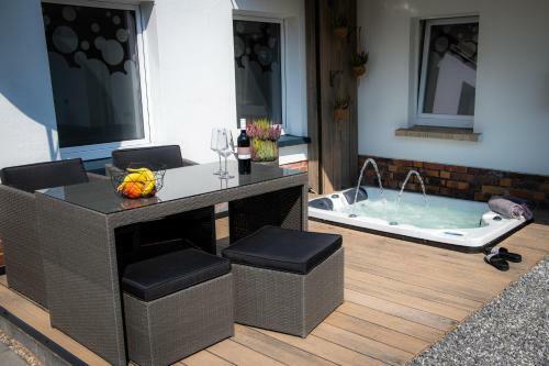 Apartamento Unterschlupf Radeberg Mit Garten & Whirlpool