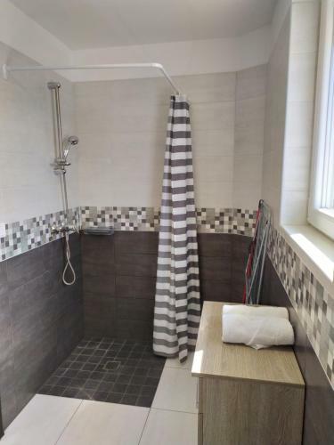 City Apartmanh�z