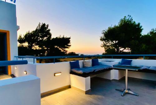Marmaraki Village House & Apartments