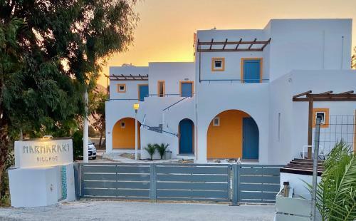 Marmaraki Village House & Apartments