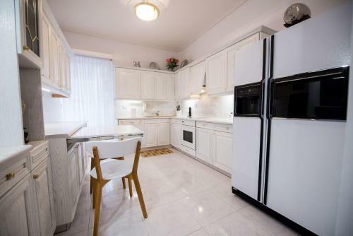 Apartamento Seaside Penthouse In Kalamata