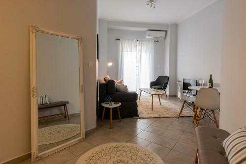 Avra Apartment