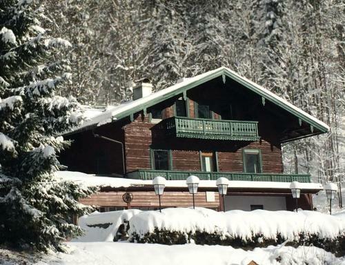 Hostal Bergbach