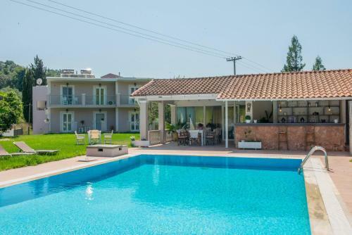 Villa Maria