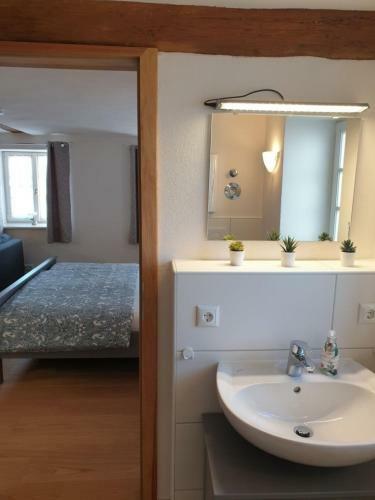 Apartamento Torhaus Rattelsdorf - Wohnung Sonnenblume