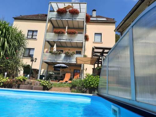 Apartamento Ferienhaus Und Ferienwohnung B�ttner