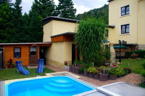 Apartamento Ferienhaus Und Ferienwohnung B�ttner