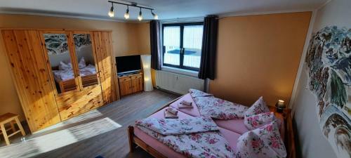Apartamento Ferienhaus Und Ferienwohnung B�ttner