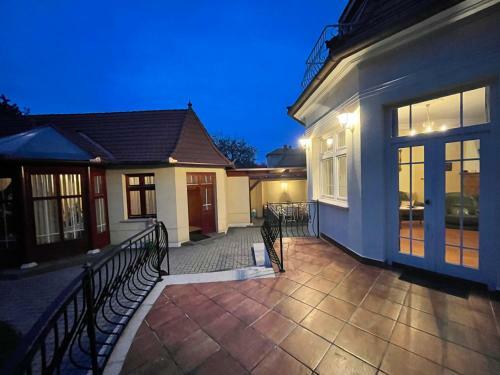 Villa De Lux Szeksz�rd