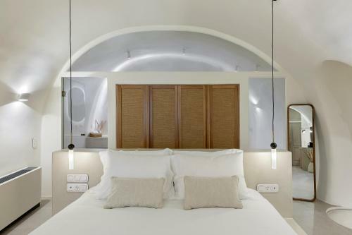 Utopia Villas Santorini