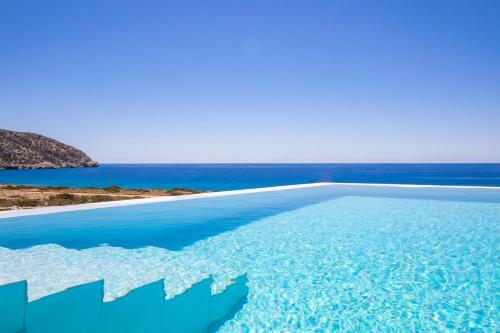 Aros Luxury Villas