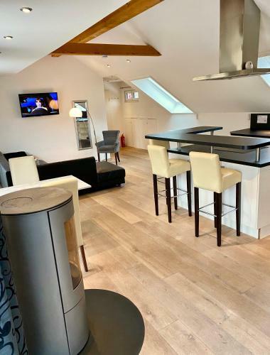 Apartamento Luxuri�ses Studio Im Zentrum, Balkon, Kamin, Klima