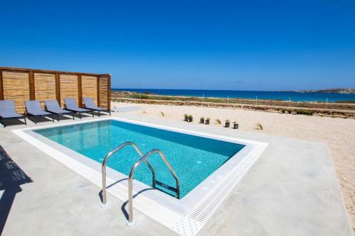 Cato Agro 5, Seafront Villa With Private Pool
