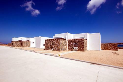 Cato Agro 5, Seafront Villa With Private Pool