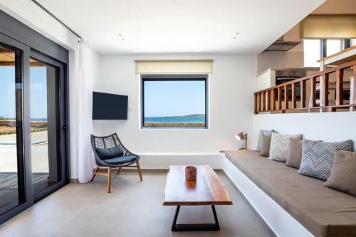 Cato Agro 1, Seafront Villa With Private Pool