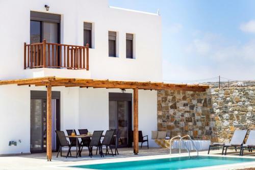 Cato Agro 1, Seafront Villa With Private Pool