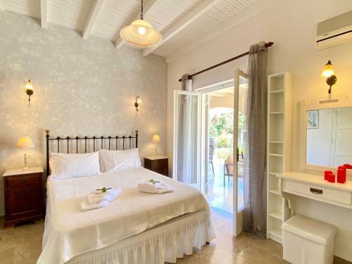 Beach Villa Petros With Private Pool