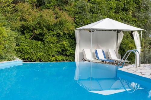 Loadstar Villas