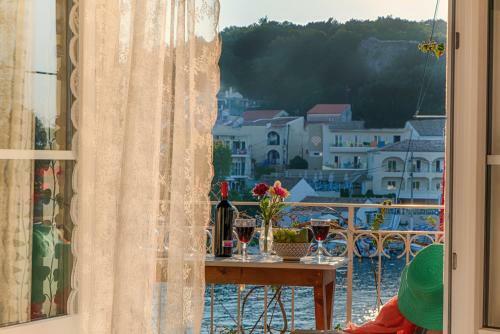Manessis Apartments Kassiopi Bay Corfu