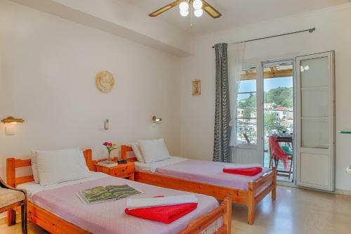 Manessis Apartments Kassiopi Bay Corfu
