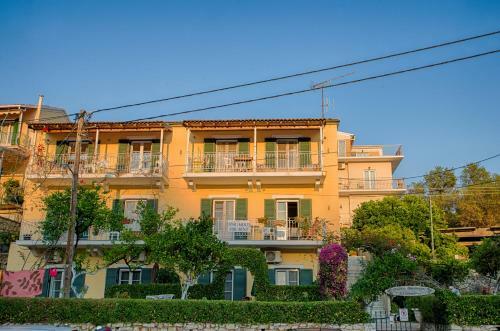 Manessis Apartments Kassiopi Bay Corfu