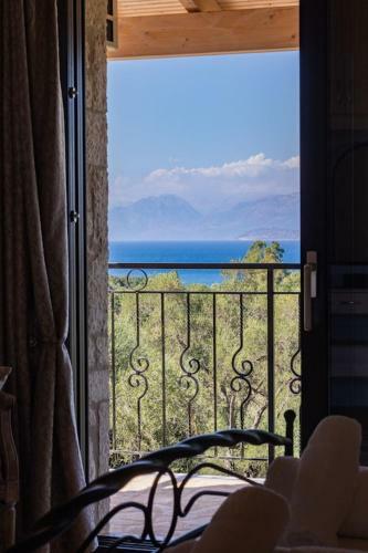 Avlaki Beach Villa