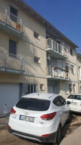 Krist�ly Apartman