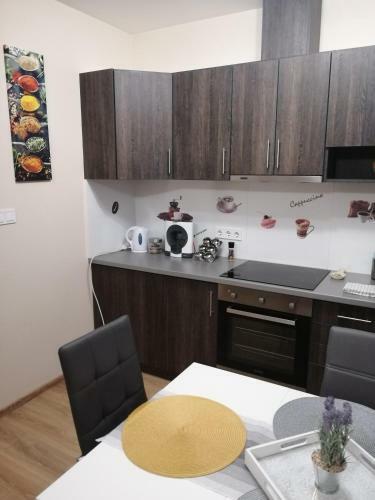 Bogl�rka Apartman