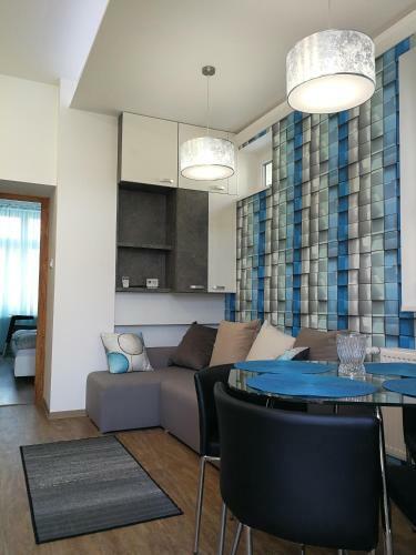 Class Apartment