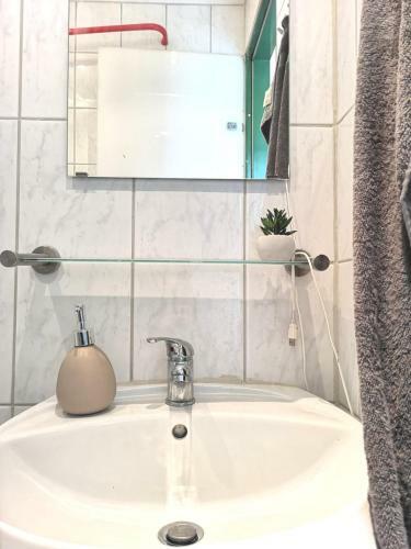 Komfortables Apartment, Next To University, Wifi, Parking
