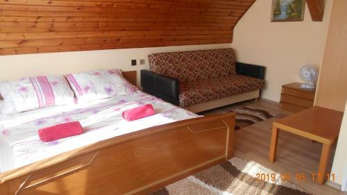 Hostal �d�m Vend�gh�z 2