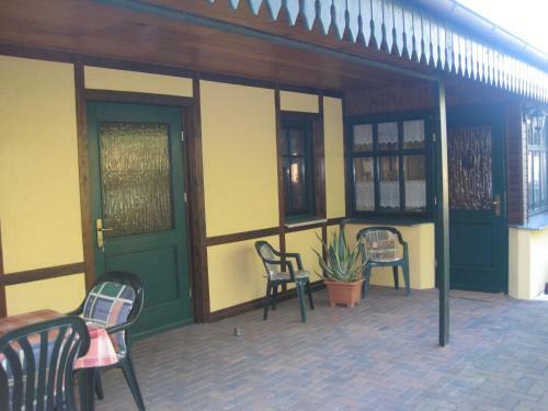 Apartamento Pension Zum Wei�en Hirsch