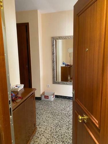 Rooms Apartment With Coffee Machine - Jacuzzi - Garden And Bbq Zone