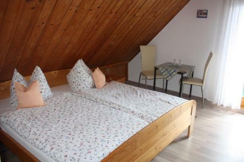 Hostal Cafe & Pension Carmen