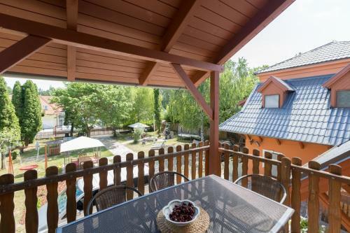 Apartamento Holiday House Si�fok