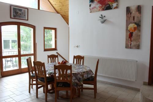 Hostal Vicze Apartmanh�z