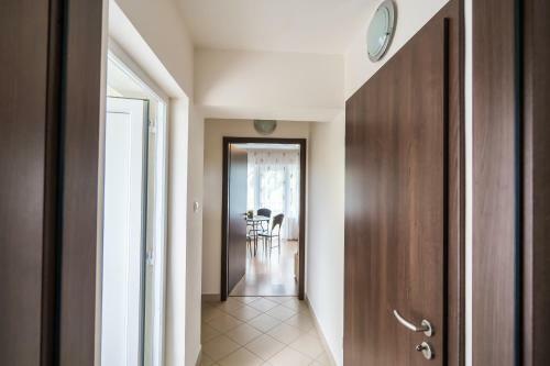 Siesta Sziget - Panor�m�s Balatonparti Apartmanok