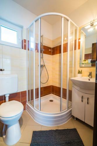 Siesta Sziget - Panor�m�s Balatonparti Apartmanok
