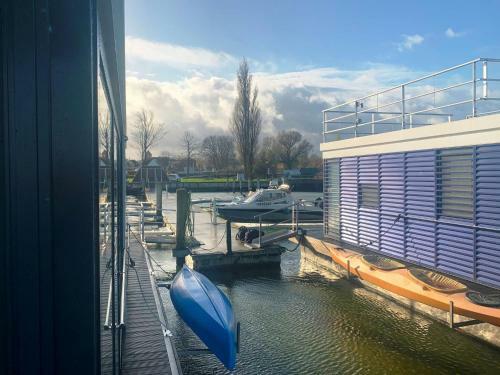 Houseboat Floating House "marie", Ribnitz-damgarten