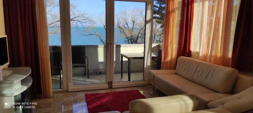 Onebeach Apartman