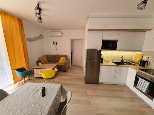 Eda Beach Galerius Apartman