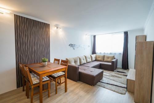 Cadet 505 - Panor�m�s Balaton-parti Apartman