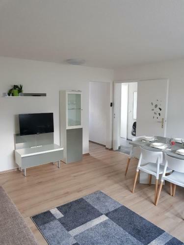 Sunshine Apartments
