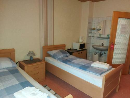 Hostal Pension Roseneck